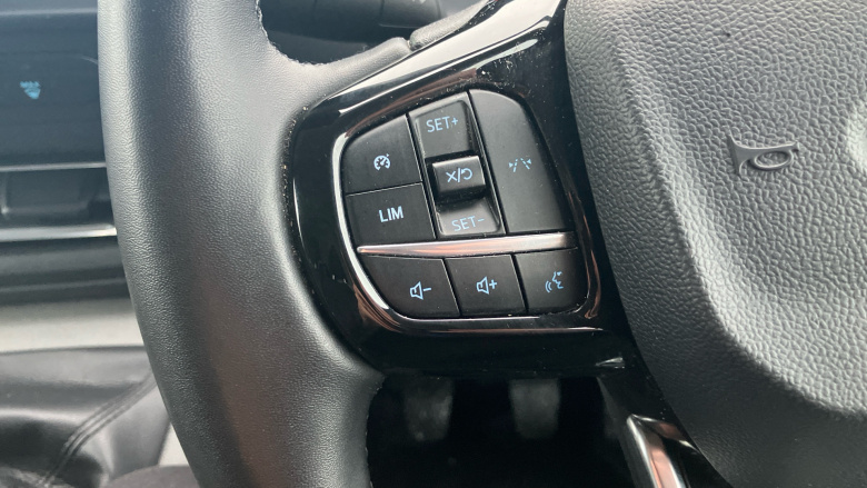 Ford Transit Custom 300 L1 Diesel Fwd 2.0 EcoBlue 136ps H1 Van Limited